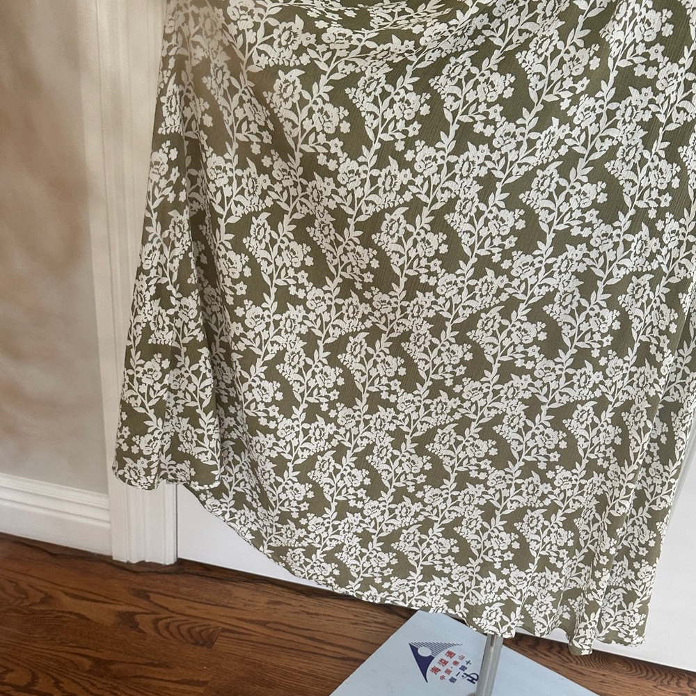Lulus Spring Meadows Olive Green Floral Print Midi Dress Size L - Picture 7 of 15